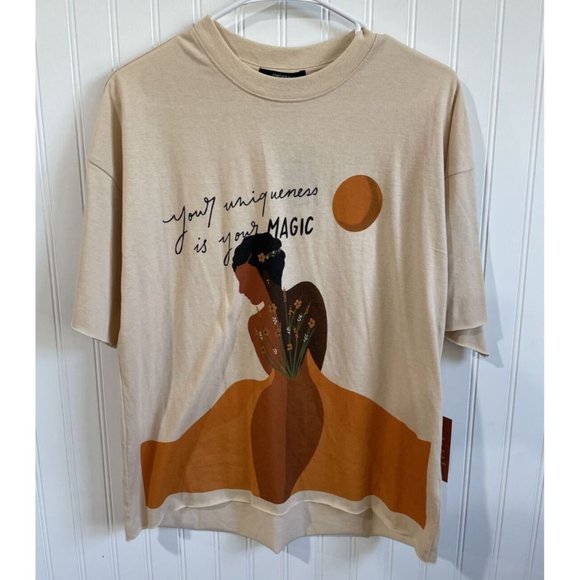 Forever 21 Shirt Womens Small T-Shirt Graphic Print Raw Hem Short Sleeve Top NEW - Picture 1 of 9